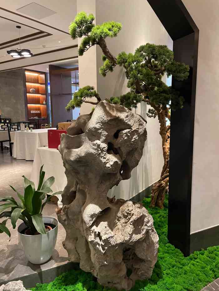 松鹤楼(融科店)-"【地点】:中关村三桥,融科资讯中心b座2.