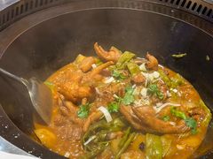-山河屯铁锅炖·非遗东北菜(南山店)