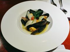 -鹿萤季·营地小馆(皇后公园店)