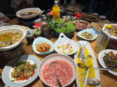 -头上红煨盐鸡·非遗院子餐厅