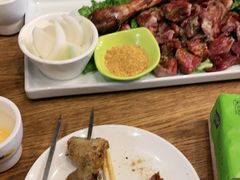 -小河公主秘制烤羊腿(小绿谷店)