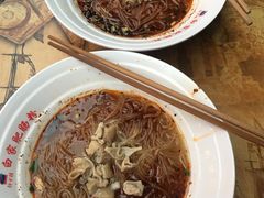 -钟方模白家肥肠粉(春熙店)