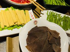 -山城辣妹子重庆火锅(甘露园店)