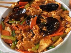 -何适山庄 ·可团建(水长城P2停车场店)