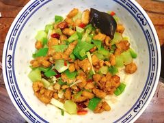 辣子鸡丁煮馍-老西安韩记三鲜煮馍(四府街店)