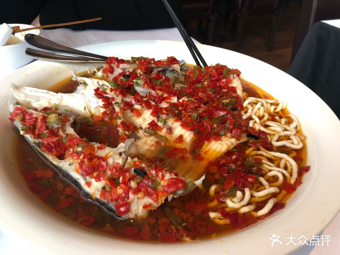 十食湘bistro(芮欧百货店)霸王鱼头图片