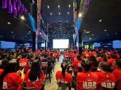 -VIVA·百人年会团建篮球场轰趴馆