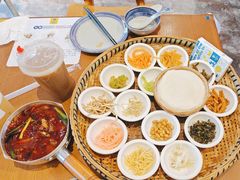 -包整·丝娃娃(一览甲秀楼风景店)