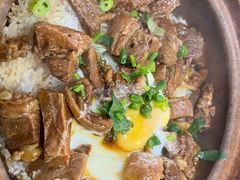 -容里煲仔饭(利丰北路店)