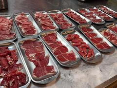 -张哞哞·鲜切牛肉自助火锅(高德置地店)