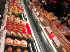 -Salon de The de Joel Robuchon(外滩18号店)