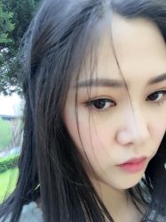 -红馆妆造(中央大街店)