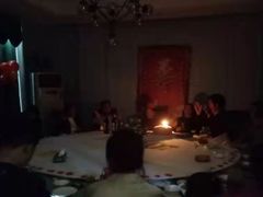 -一家人(凯旋路店)