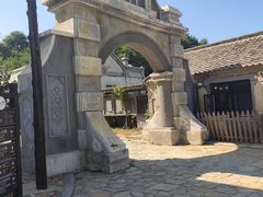 -清风小镇闯关东影视基地
