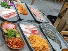 -金会长自助海鲜·烤肉(人民广场店)