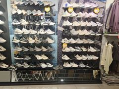 -云柏鞋业(十里堡店)