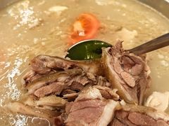 -老石黑山羊毛驴肉火锅(金凯广场店)