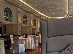 -王府井酒店(金桥港湾店)