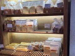 面包甜点陈列柜-那家面包房(珠江路店)