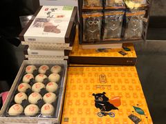 -诚品(信义店)
