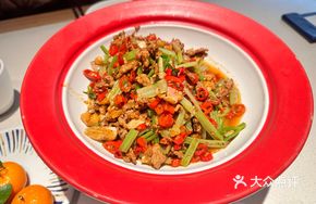 Stir-Fried Beef Tenderloin
