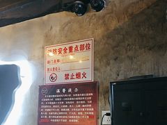 -荒岛实景沉浸密室(江汉路1店)