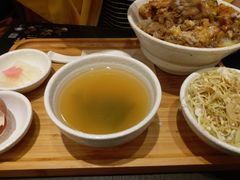 -熊吞·大碗丼烧肉饭(清江浦区万达店)