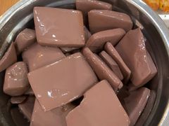 -黄利砖万峰林布依特色酸笋牛肉馆