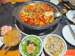 -小饕荟雅安贡椒鱼鲜馆(广福桥店)