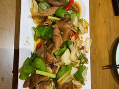 -鲁南仔·滕州炒鸡(经三路店)