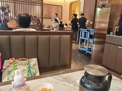 -高玛纳驴肉火烧(一世界店)