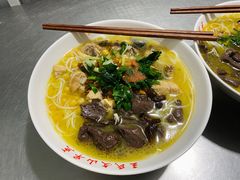 -文山荷鲜居(翠湖店)