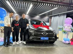 -上海星瀚奔驰4S店(红柳路店)