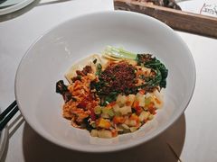 -江城小馆陕南妈妈菜·全球旅行餐厅(钟楼店)