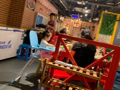 大堂-钢管厂五区小郡肝串串香(党校路店)