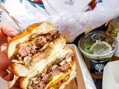 -LESCEDARS Brasserie Bistro香柏树