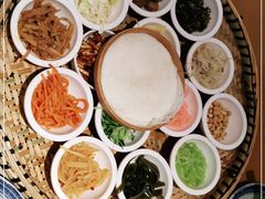 -包整·丝娃娃(一览甲秀楼风景店)