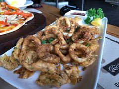 -Bamboo Bar & Grill Restaurant