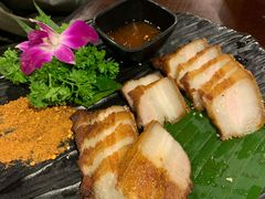 纳西烤山猪-觅山云南菜(泊富ICITY店)