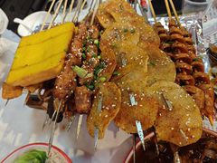 -海盗船. 龙虾烧烤. 酒馆