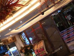 -蓝尊量贩(黄河路店)