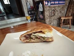 -梁家牛肉壮馍(西海岸店)