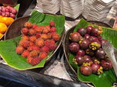 -雍容荟帝王蟹活龙虾展台自助(IFS黑金店)
