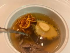-龙虾酒吧扒房(宁波香格里拉店)