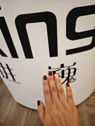 -进巍美甲美睫店
