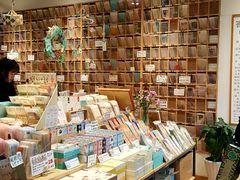 -猫的天空之城概念书店(杭州南宋御街店)