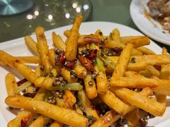 干煸藕条-刘胖子家常菜·蹄花焖藕(中南店)