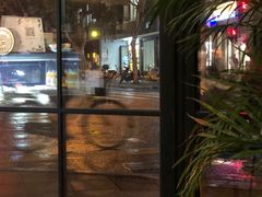 -Fridi Patisserie Cafe