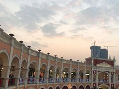 -佛罗伦萨小镇广佛名品奥特莱斯(疏港路店)