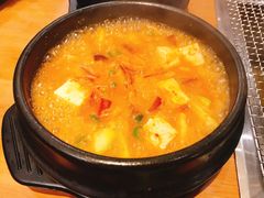 牛肉泡菜汤-肉甲韩国木炭烤肉(新壹街1店)